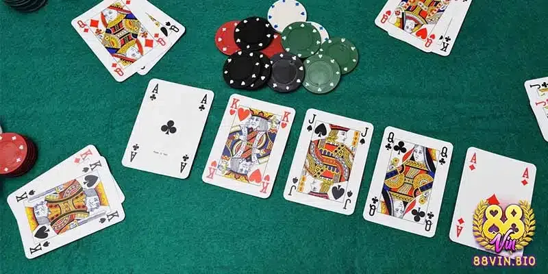 Lợi ích và rủi ro khi vay nóng online bạn cần biết